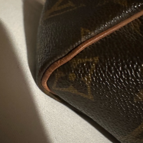 Louis Vuitton Speedy 30 Hand Bag - Picture 9 of 9